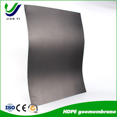 โพลีเอธิลีนความหนาแน่นสูง HDPE Geomembrane สําหรับการเก็บน้ําในบ่อและการป้องกันหัน