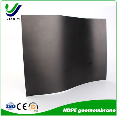 แผ่นรองเรียบ HDPE สำหรับถังเก็บน้ำ: การกักเก็บน้ำดื่มที่เหนือกว่า