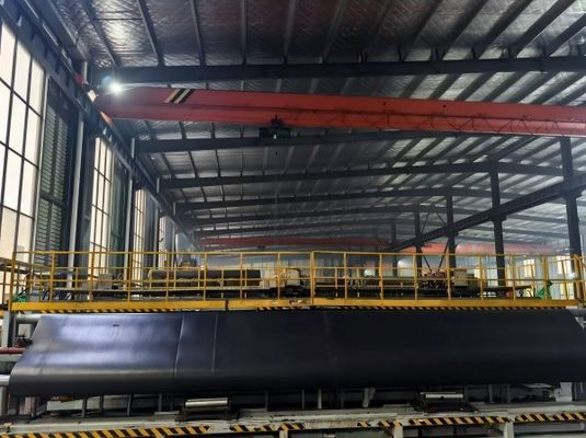 HDPE Textured Geomembrane ทนต่อสารเคมีและอุณหภูมิที่ปรับปรุงได้สําหรับสถานที่เก็บขยะ