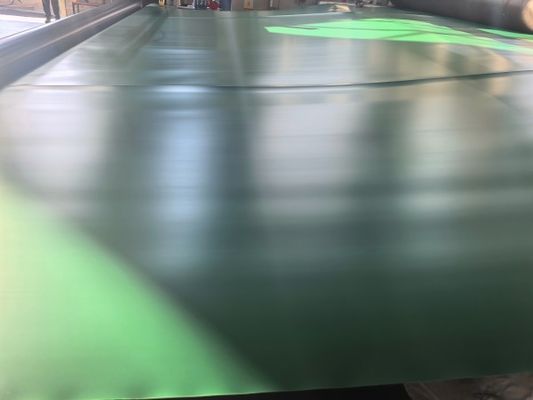 สีดําและสีเขียว HDPE Geomembrane เรียบเรียบที่มีความมั่นคงทางเคมีและความทนทานต่อการแก่