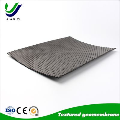 แอนติสไลด์และการละลาย HDPE Geomembrane เนื้อเยื่อที่มีโครงสร้างจุดคอลัมน์
